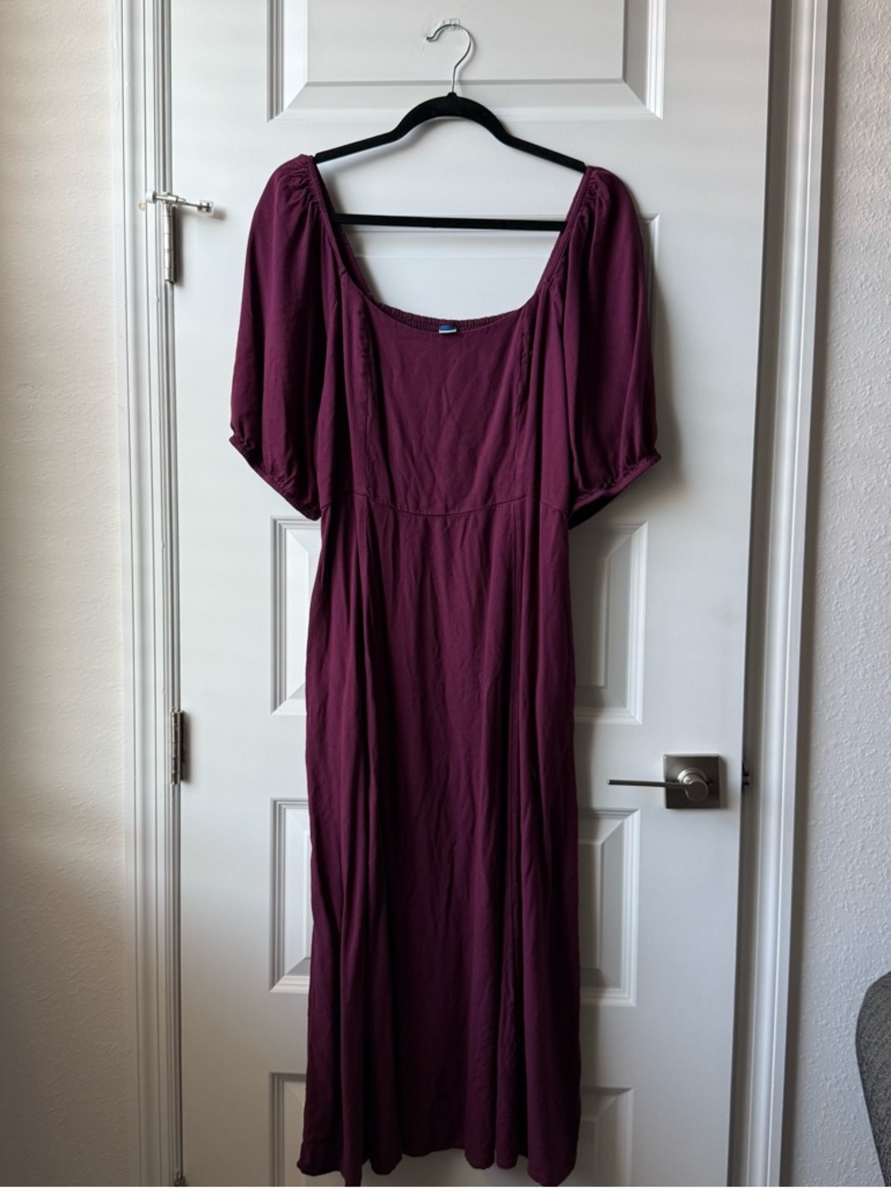 OLD NAVY Women’s Plum Puff Sleeve Midi Dress Size Large